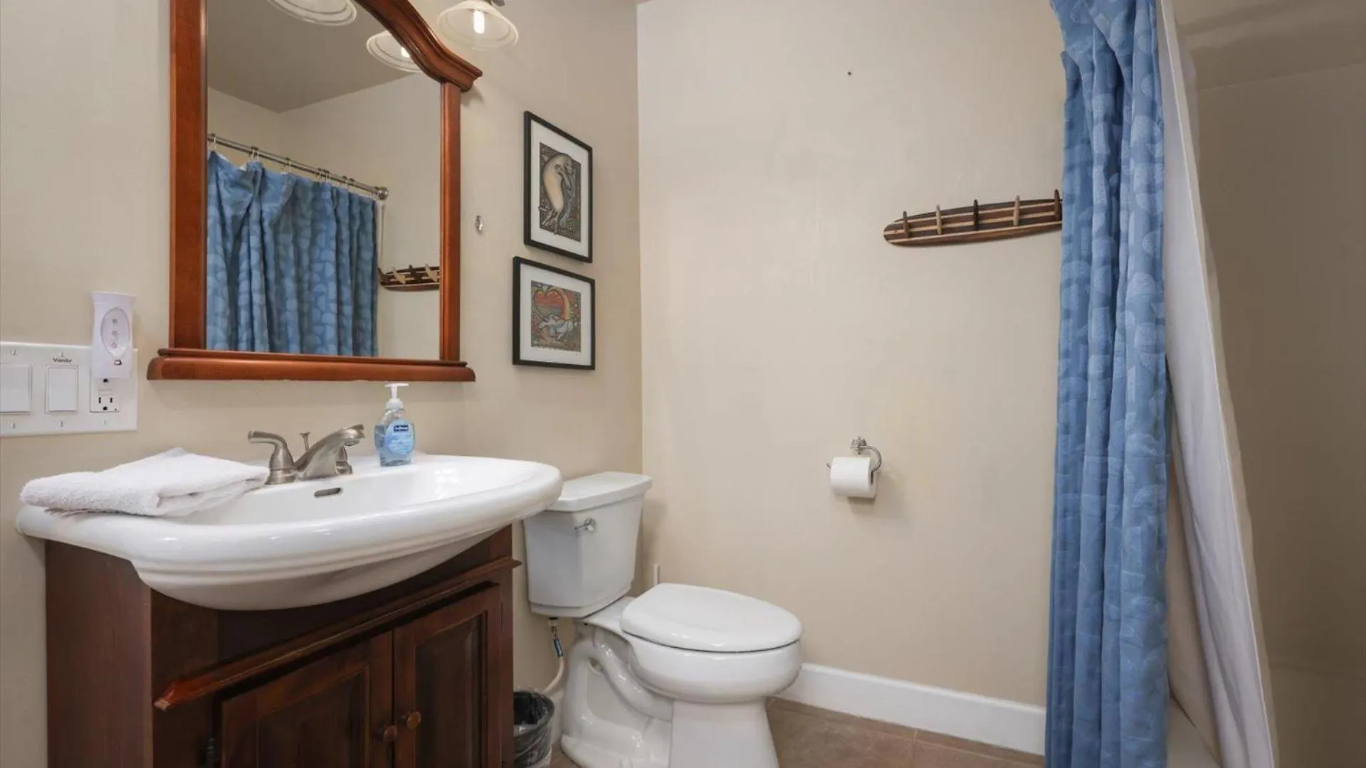 Walua Hale, By The Trail Villa Kailua-Kona Holiday home